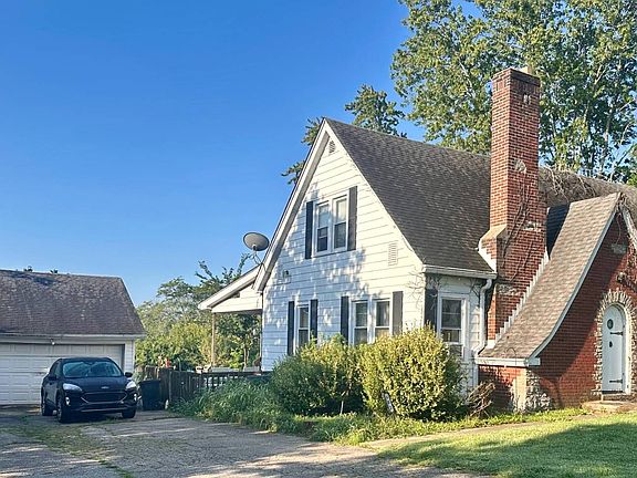 4th image of 463 Beissinger Rd
