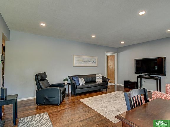 5th image of 3501 S 67th St