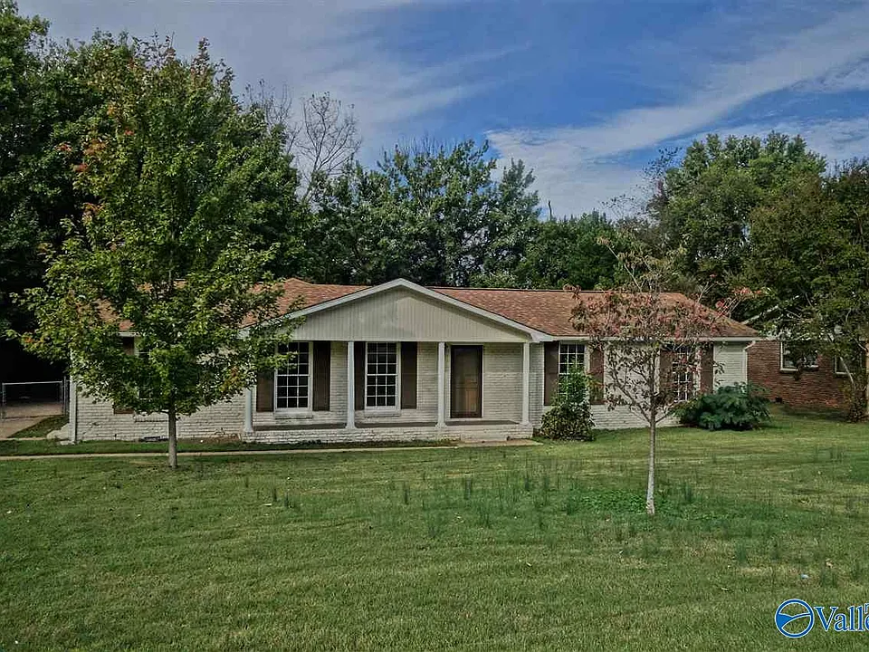 5300 Whitesburg Dr SW