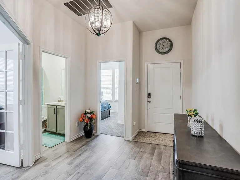 3208 Brady Starr Dr — Photo 2