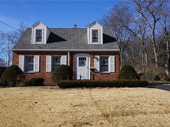 2nd image of 102 Stanwood Dr