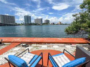 2140 Bay Dr #3, Miami Beach, FL 33141