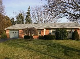 13917 N Meadow Rd, Hagerstown, MD 21742