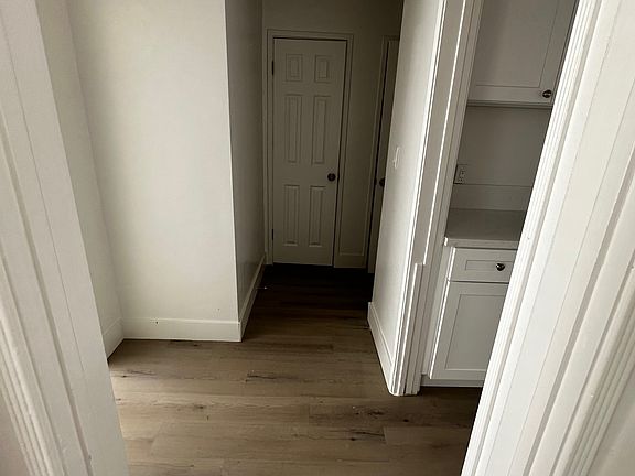 5th image of 10408 Edison Way #2