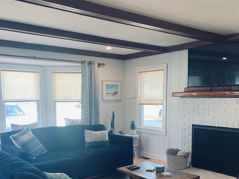 108 E Kupper Dr — Photo 3