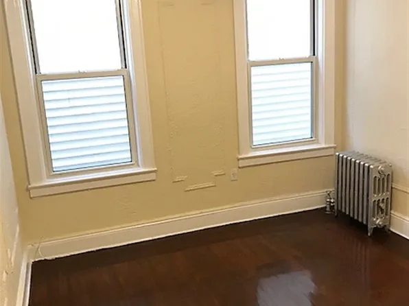 31-80 45th Street image 7 of 10