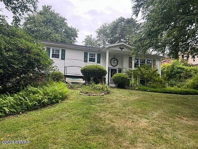 1st image of 339 Sterling Dr