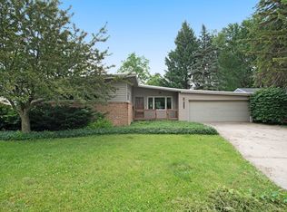 2710 Northwest Ave, Lansing, MI 48906