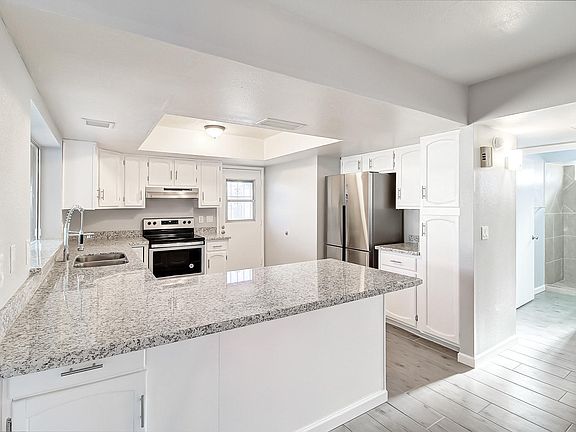 2nd image of 2145 W Sequoia Dr