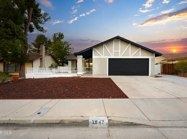 3847 Triton Dr, Palmdale, CA 93550