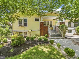 7126 Carroll Ave APT 1, Takoma Park, MD 20912