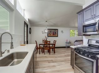 13761 Tobiasson Rd, Poway, CA 92064