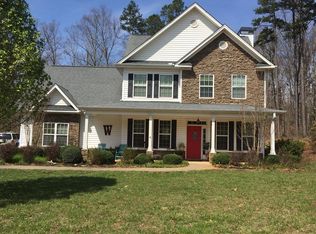 170 Northwoods Dr, Mount Airy, GA 30563