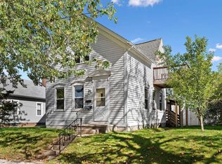 849 N 14th St, Manitowoc, WI 54220