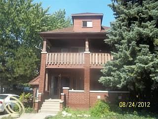 1st image of 1674 Ferris Ave