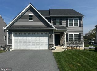 13 Verbena Dr, Lancaster, PA