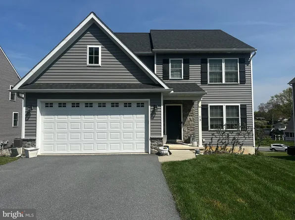 13 Verbena Dr, Lancaster, PA 17602