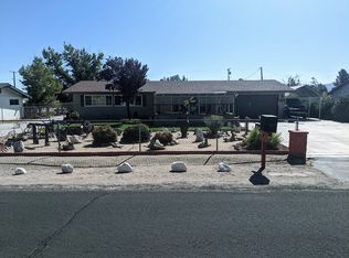 13033 Algonquin Rd, Apple Valley, CA 92308