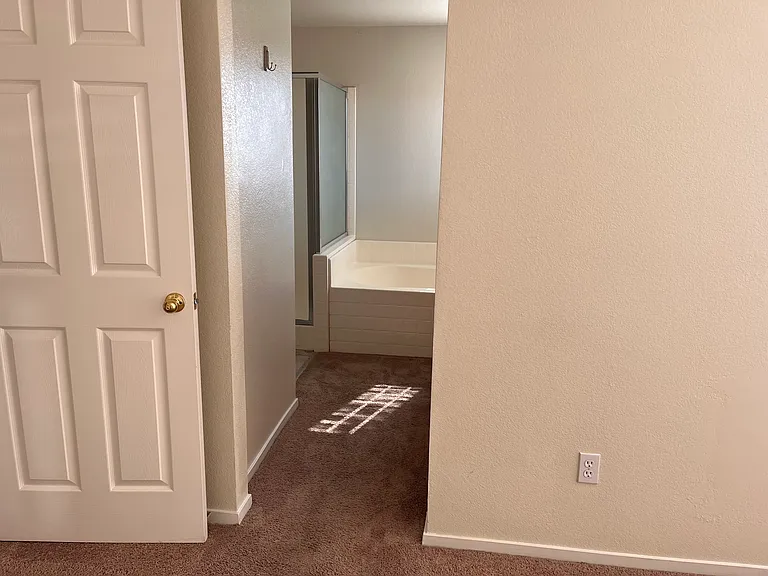5383 Rockwood Cir — Photo 11