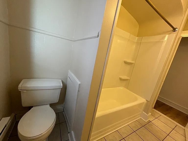 635 N James St #3 — Photo 11