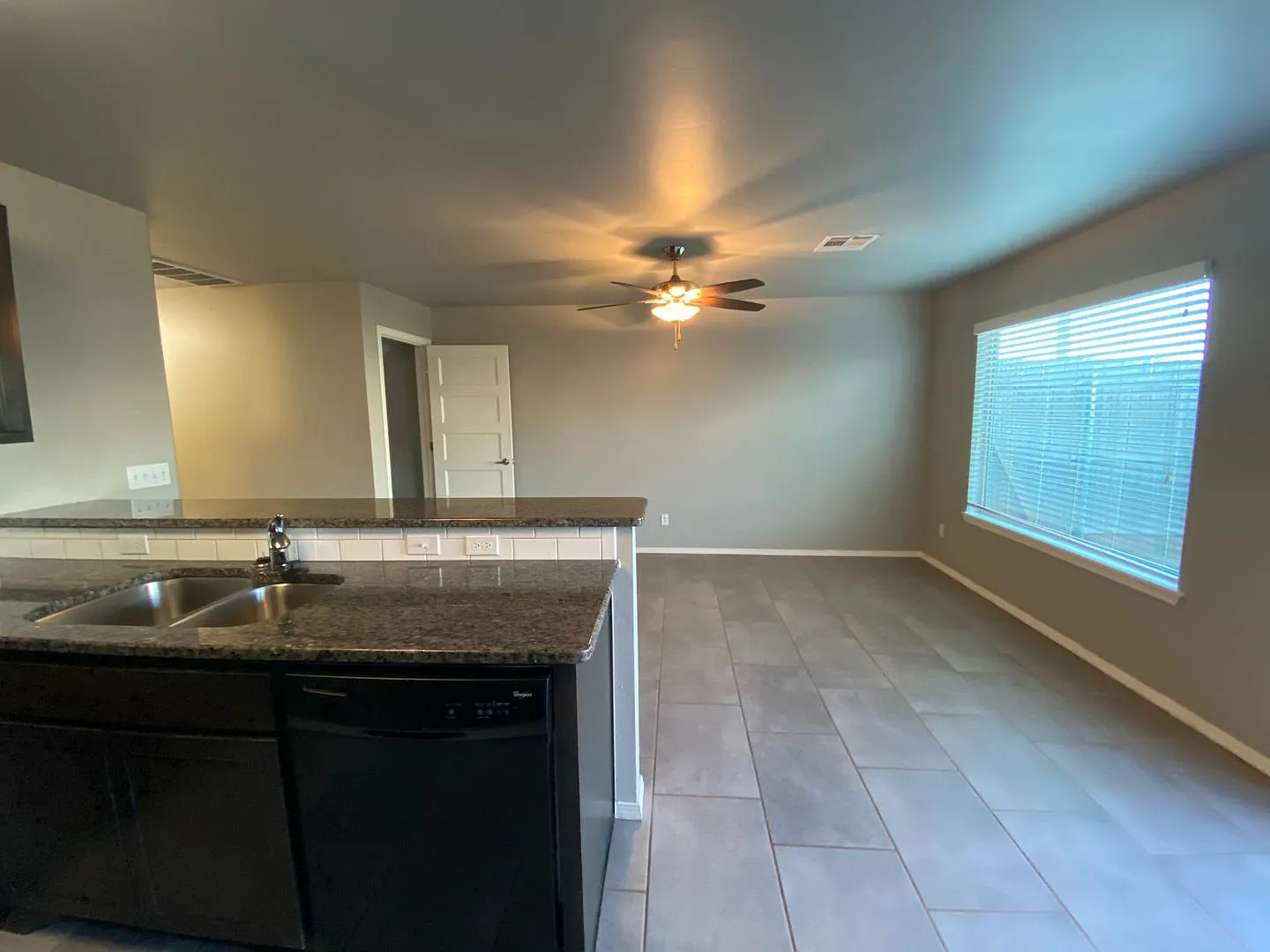 3 Bedroom 2.5 Bath In Deer Creek Schools * Contact Info Below * — Photo 4