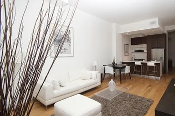 Sold by MNS | media 2