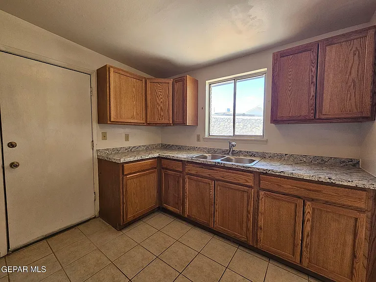 8833 Celestial Pl — Photo 7