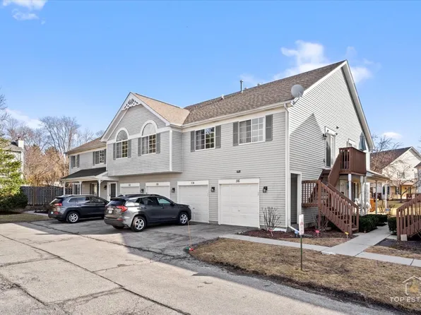 116 Village Creek Dr, Lake In The Hills, IL 60156