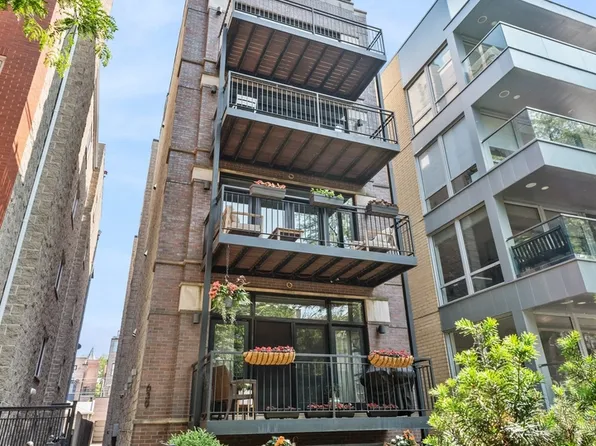 639 W Wrightwood Ave #4, Chicago, IL 60614