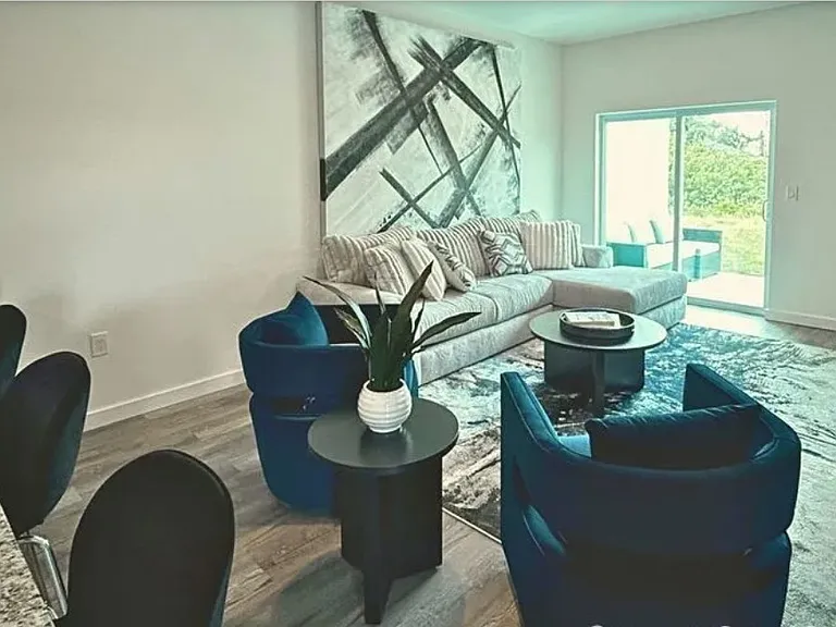 2409 Ansel Ave S #2409 — Photo 3