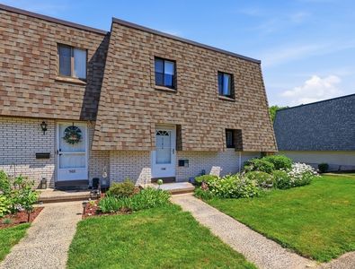 146 Beekman Dr Unit 146, Agawam, MA, 01001