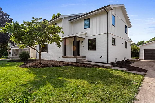1205 Broadmoor Dr Photo 1
