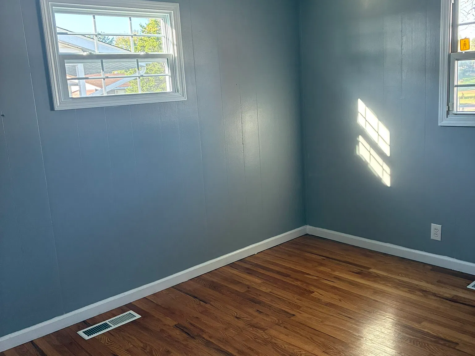 3 bed, 1264 sqft, $2,350 — Photo 3
