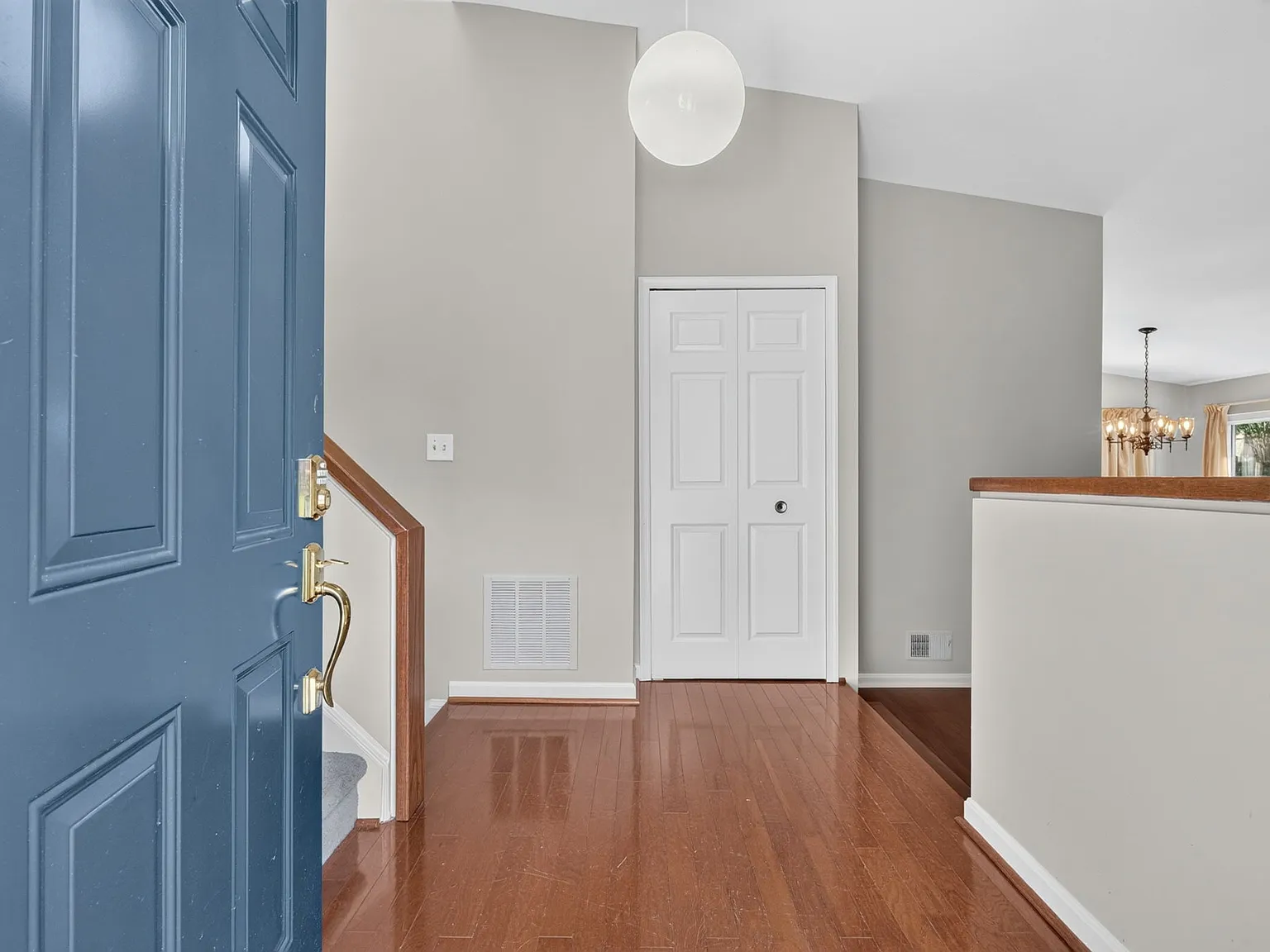 4 bed, 1920 sqft, $3,850 — Photo 4