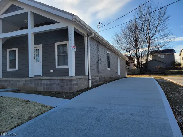2560 Albrecht Ave, Akron, OH 44312