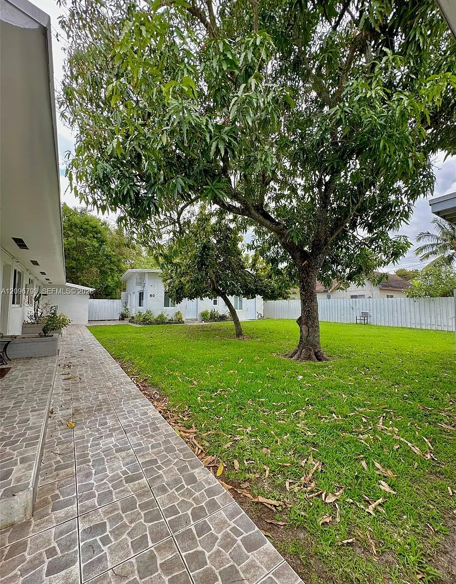 Little River Gardens — Photo 3