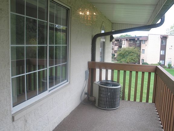 4th image of 1313 Mesa Dr