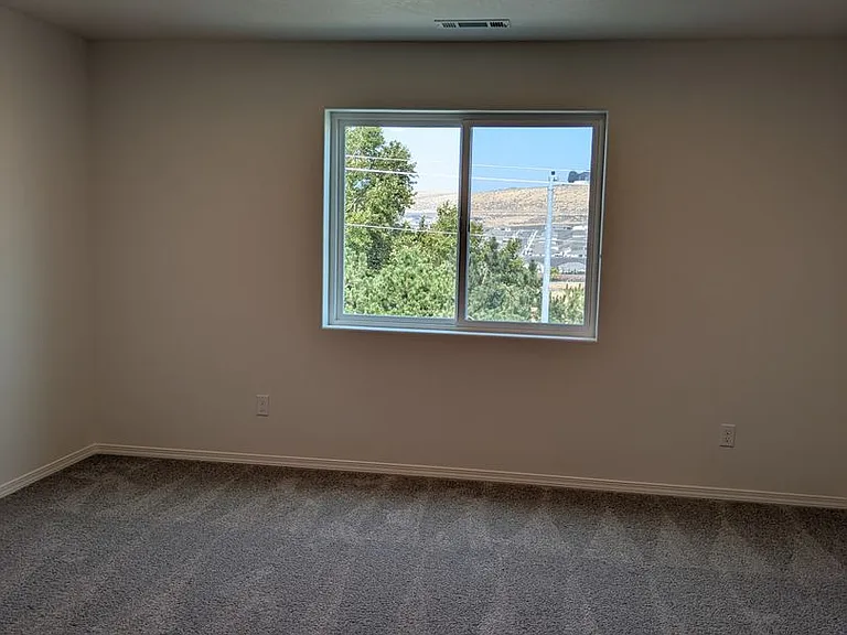 6352 W 36th Pl — Photo 5