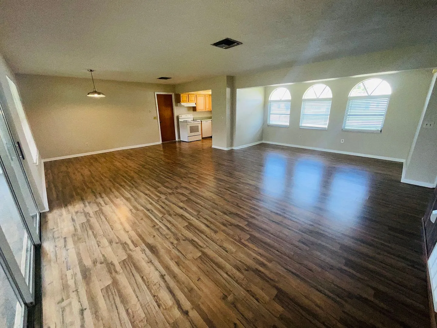 Floresta & PSL Blvd Location — Photo 3