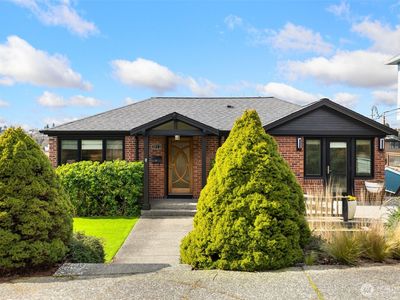 3011 12th Avenue W, Seattle, WA, 98119