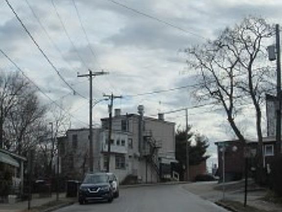 Exterior Neighborhood (street photo)