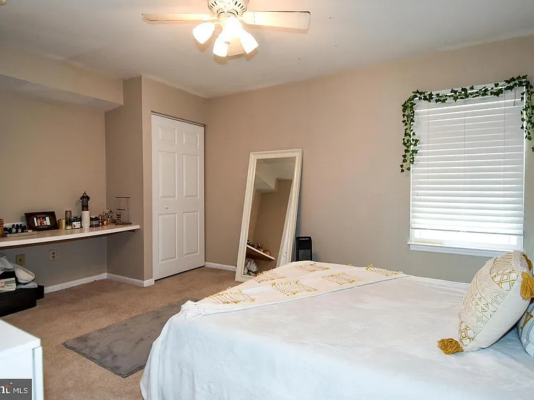 13171 Ruby Lace Ct — Photo 9