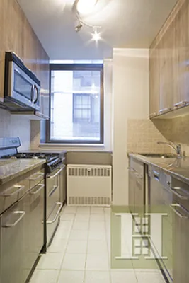 Sold by Halstead Real Estate | media 15