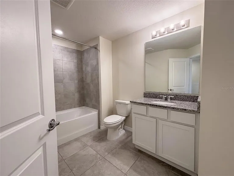 4556 Sparkling Shell Ave — Photo 17