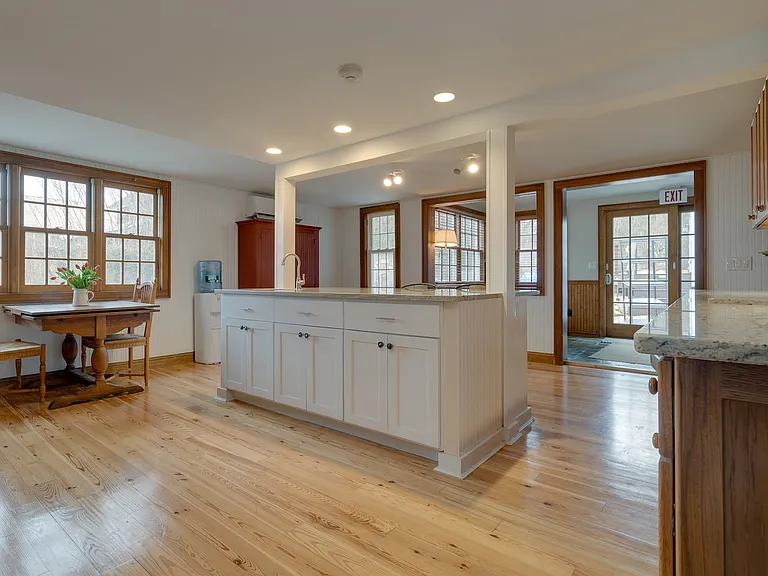 681 Old Montauk Hwy — Photo 10