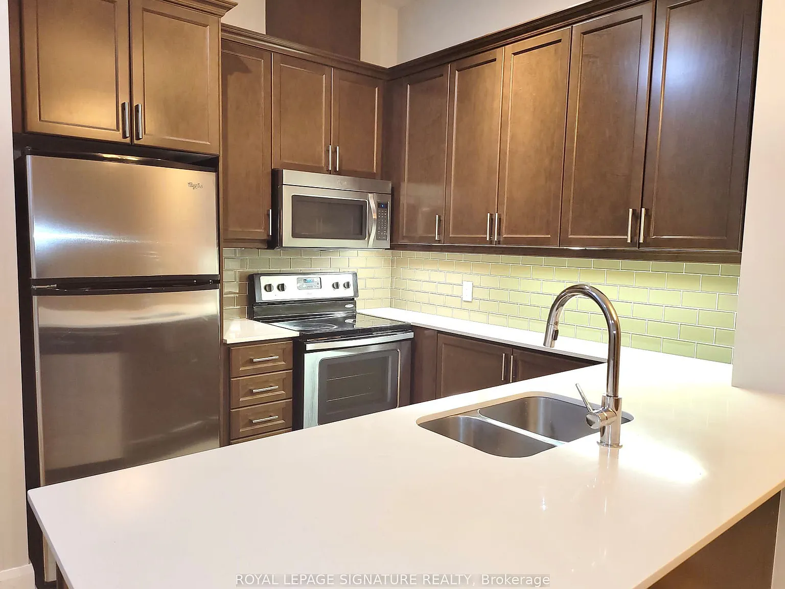 2 bed, $2,500 — Photo 3