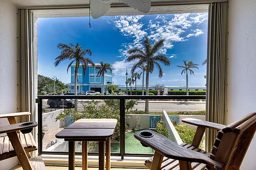 355 S Ocean Dr Photo 1