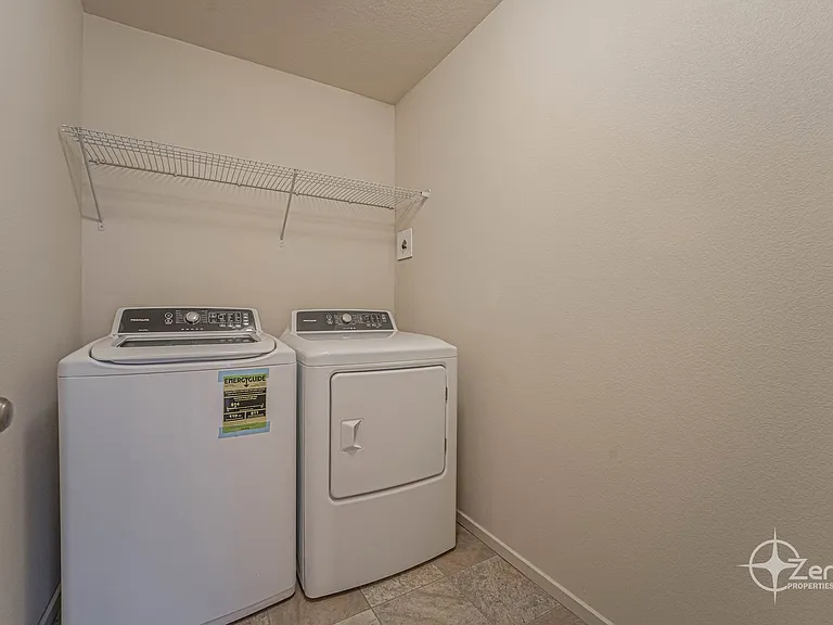 1400 NE 85th Way — Photo 25
