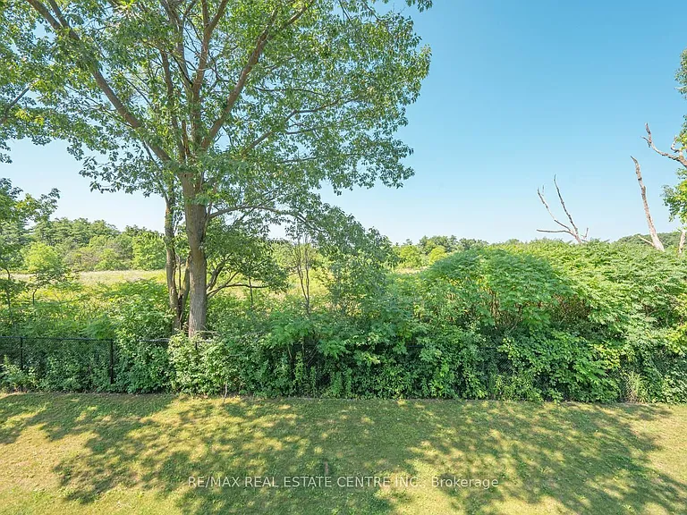 135 Hardcastle Dr #35 — Photo 34
