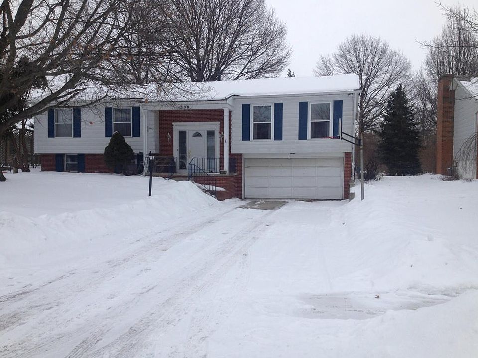 1st image of 808 Hickory Dr